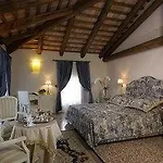 Hotel Contarini Nenzi And Dosson