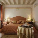 Hotel Contarini Nenzi And Dosson