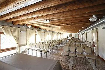 Contarini Nenzi And Hotel 4*