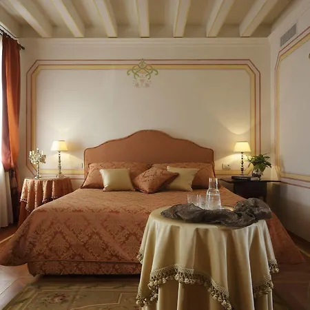 Hotel Contarini Nenzi And Dosson