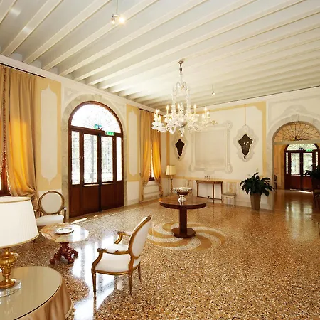 Contarini Nenzi And Hotel