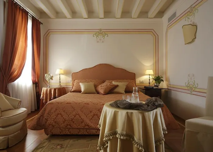 Hotel Contarini Nenzi And Dosson