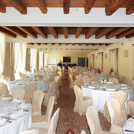 Contarini Nenzi And 4* Dosson