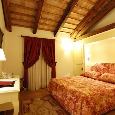 Hotel Contarini Nenzi And Dosson