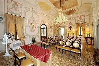 Contarini Nenzi And Hotel