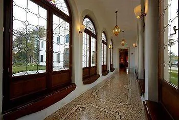 Contarini Nenzi And Hotel